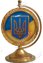 Медаль стандартной формы «галактика» «Малый герб Украины», вращающаяся вокруг вертикальной оси, на подставке.